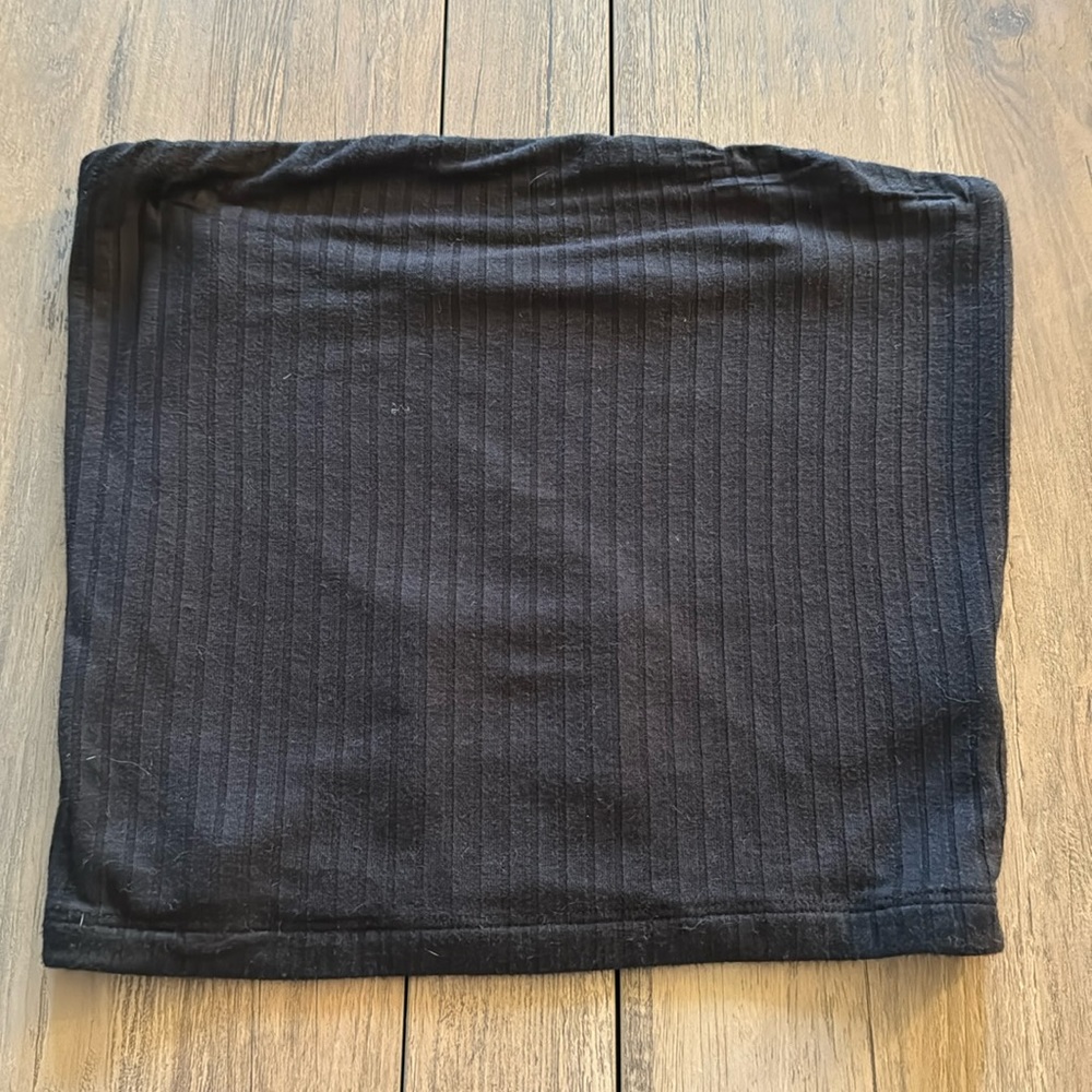 Black Ribbed Tube Top